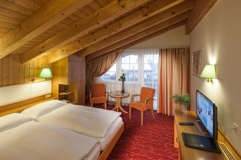 Hotel Cheminee Zermatt Exterior photo